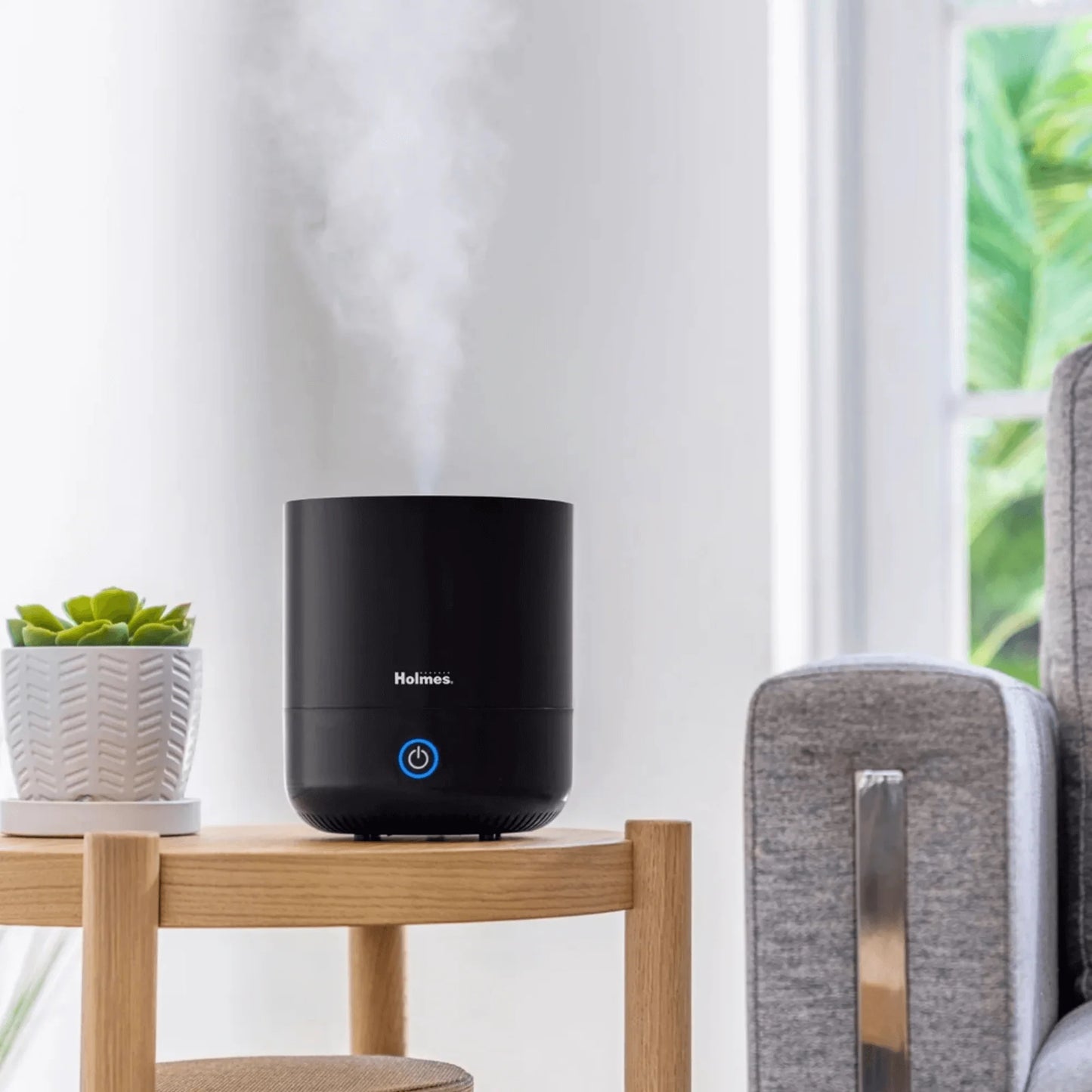 Transform Your Space with the Holmes Ultrasonic Anti-Microbial Cool Mist Top-Fill Humidifier - 0.5L Cylindrical Design